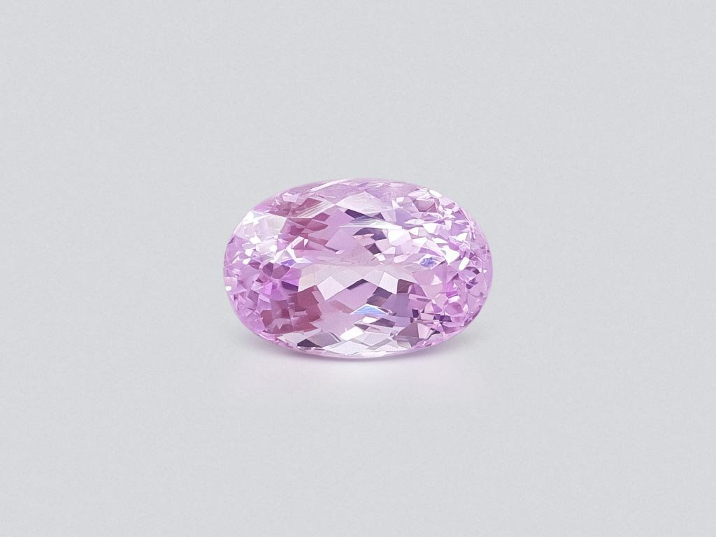 Pink oval cut kunzite 23.77 ct Image №1