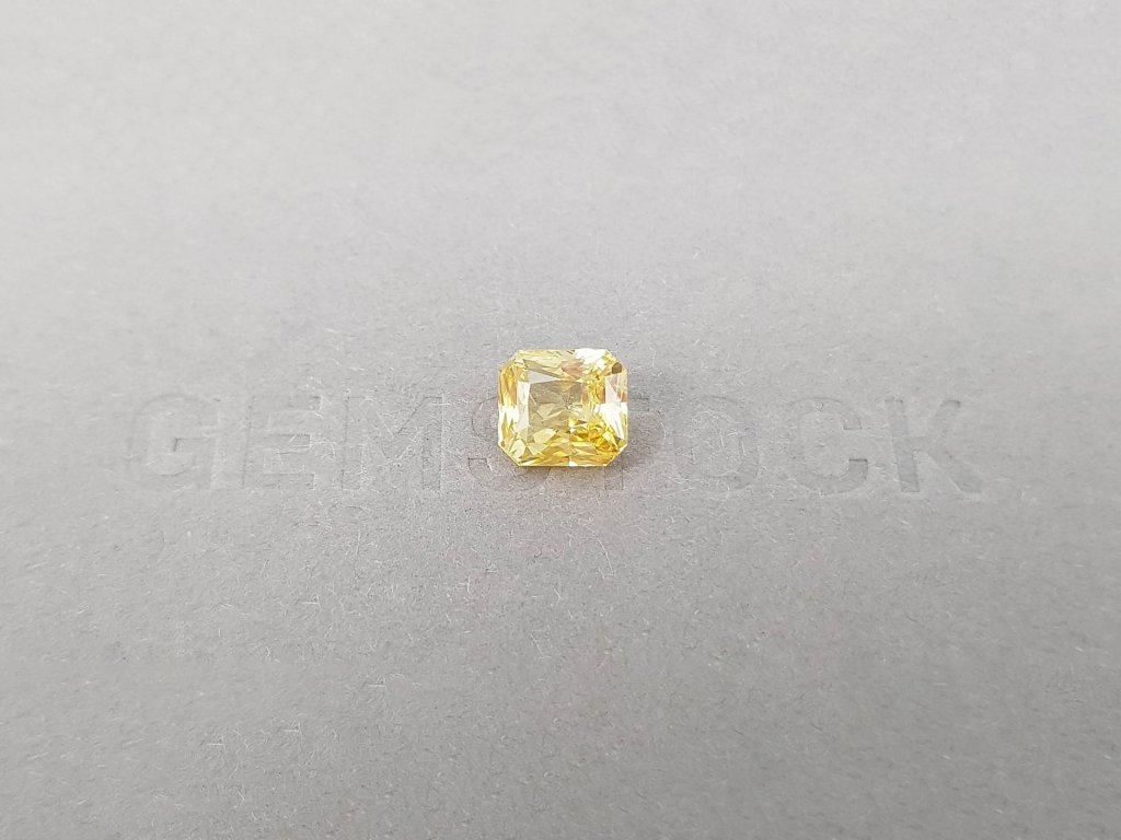 Unheated radiant cut yellow sapphire 2.58 ct, Sri Lanka Image №1