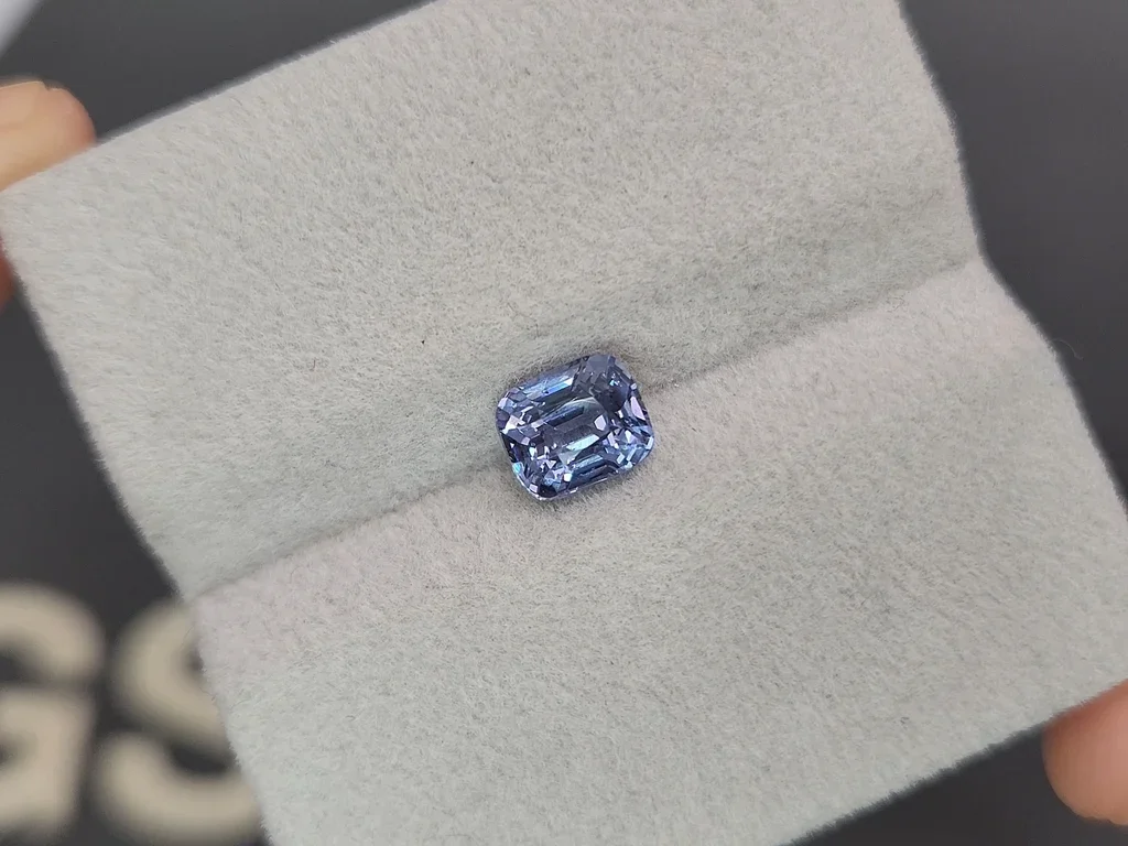 Spinel cushion cut 1.59 carats, Tanzania Image №4