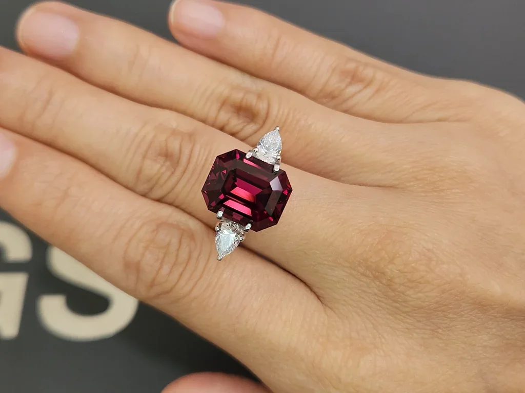 Garnet  rhodolite octagon cut 10.05 carats, Sri Lanka Image №5