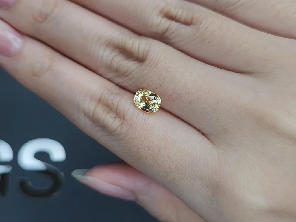 Unheated Pastel Yellow sapphire in cushion cut 1.53 carats, Sri Lanka Image №2