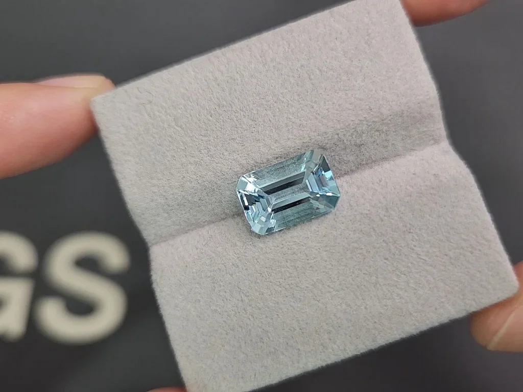 Aquamarine octagon cut 3.73 carats, Madagascar Image №4