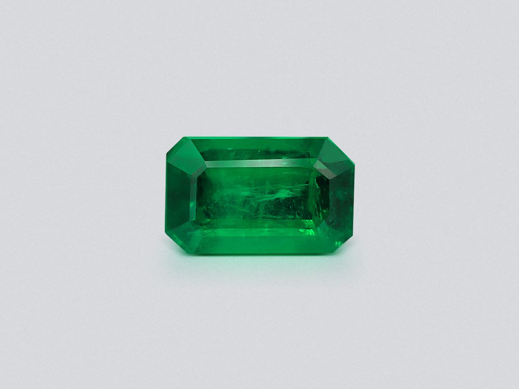 Emerald Vivid Green octagon cut 1.85 carats, Pakistan Image №1