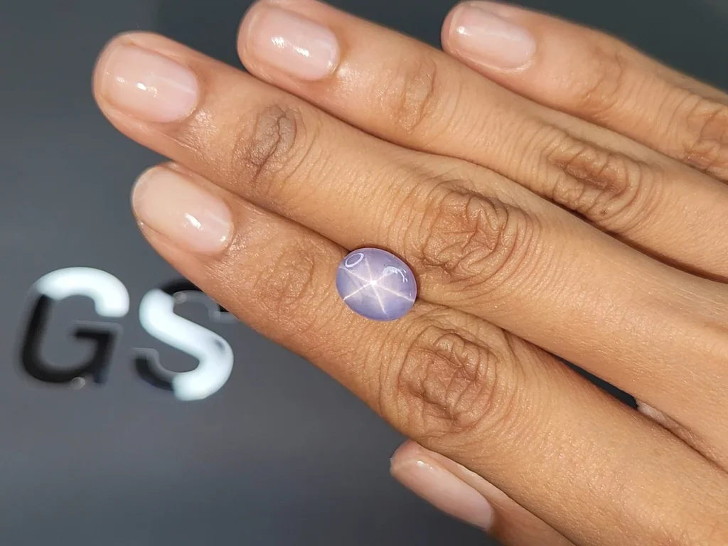 Unheated star sapphire cabochon cut 8.10 carats, Sri Lanka Image №3