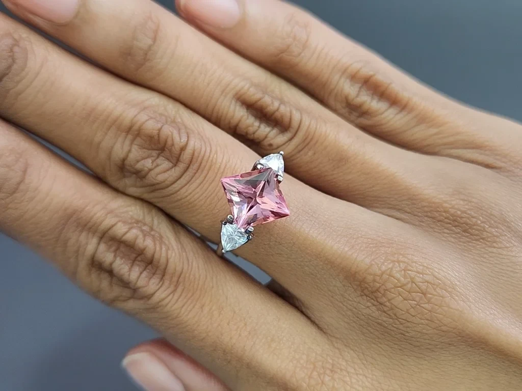 Pink tourmaline princess cut 3.06 carats, Africa Image №5