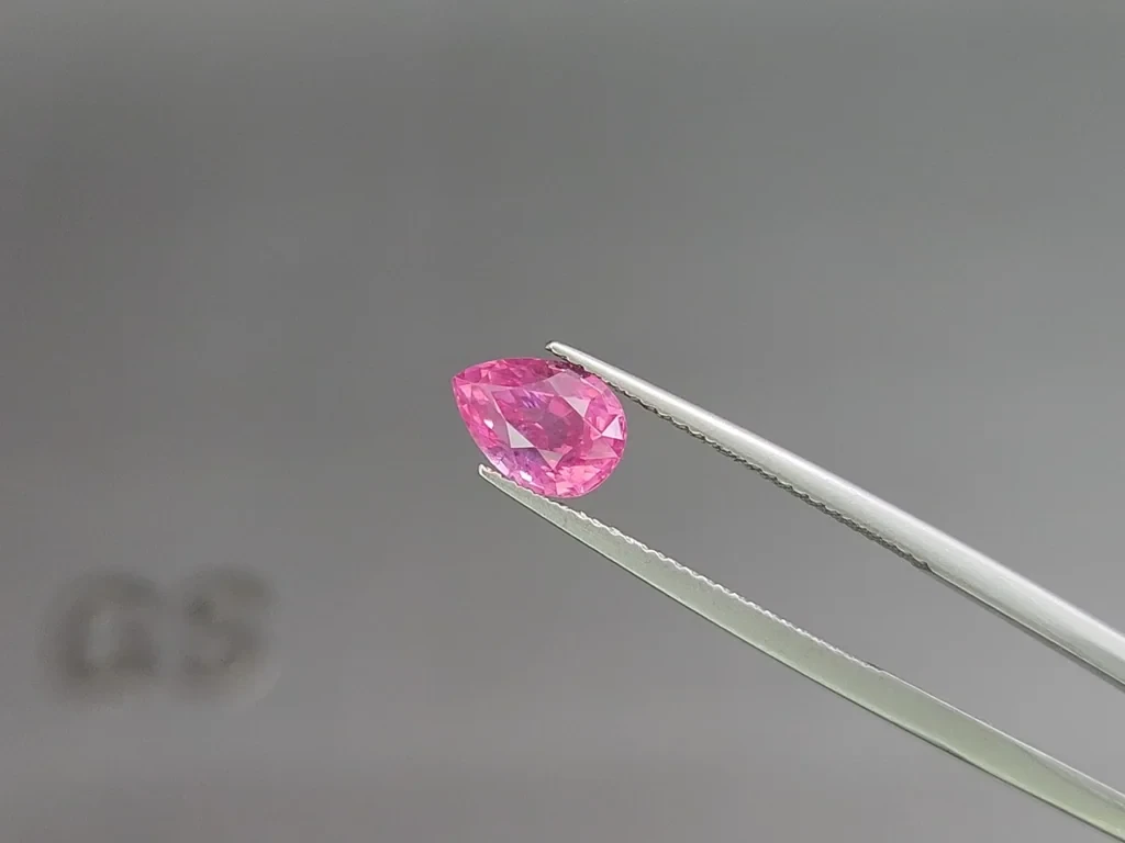 Pink spinel Mahenge pear cut  2.06 carats, Tanzania Image №3