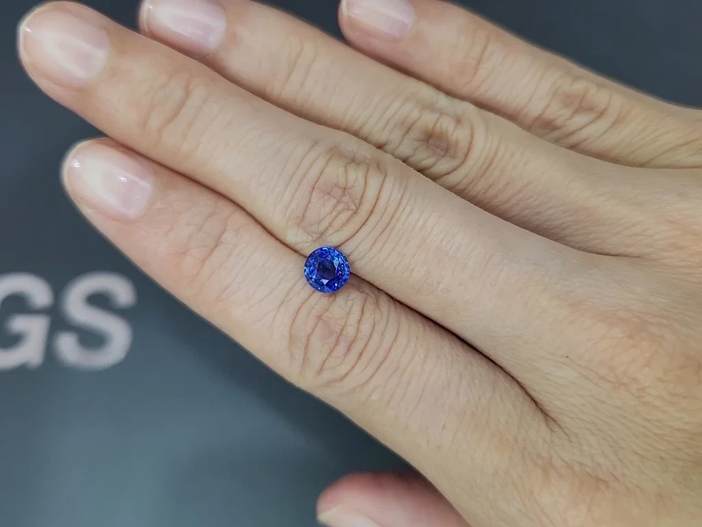 Sapphire Royal Blue round cut 1.10 carats, Sri Lanka  Image №2