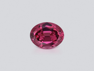 Rhodolite garnet oval cut 1.98 carats, Madagascar photo