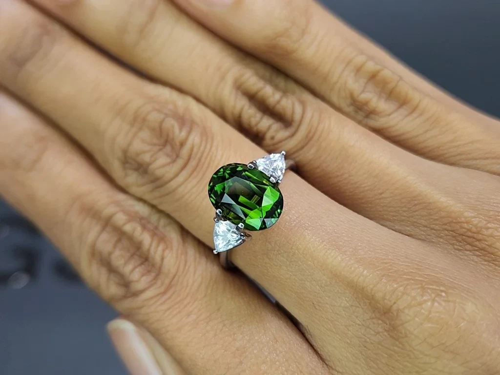Chrome tourmaline oval cut 4.34 carats, Africa Image №5