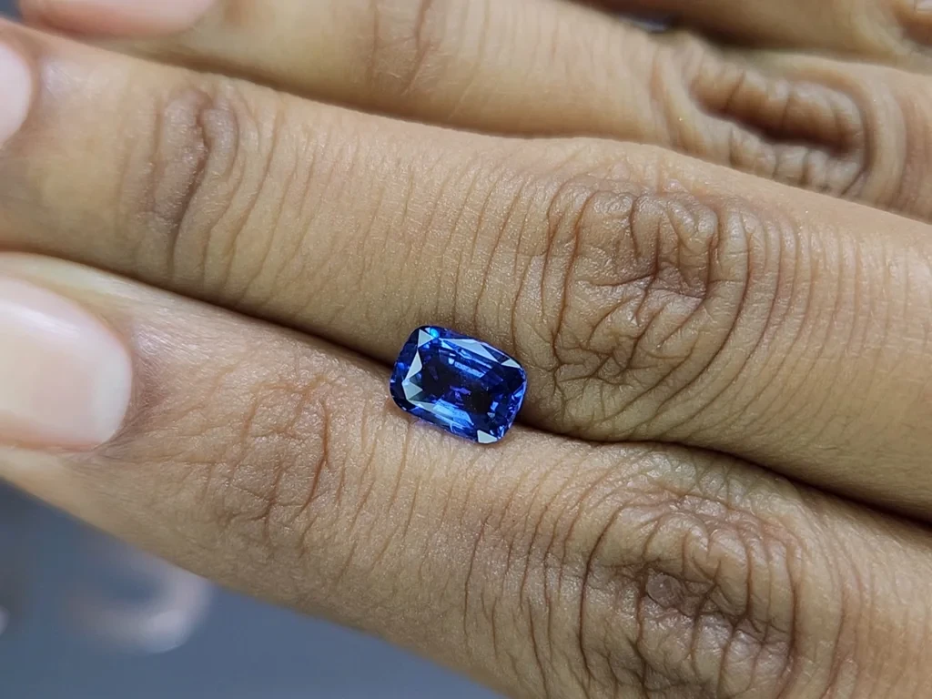 Sapphire Cornflower Blue cushion cut 1.50 carats, Sri Lanka Image №2