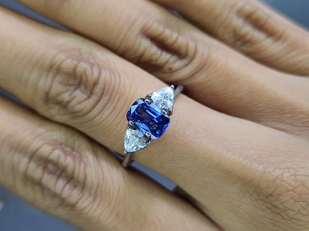 Sapphire Cornflower Blue cushion cut 1.50 carats, Sri Lanka Image №5