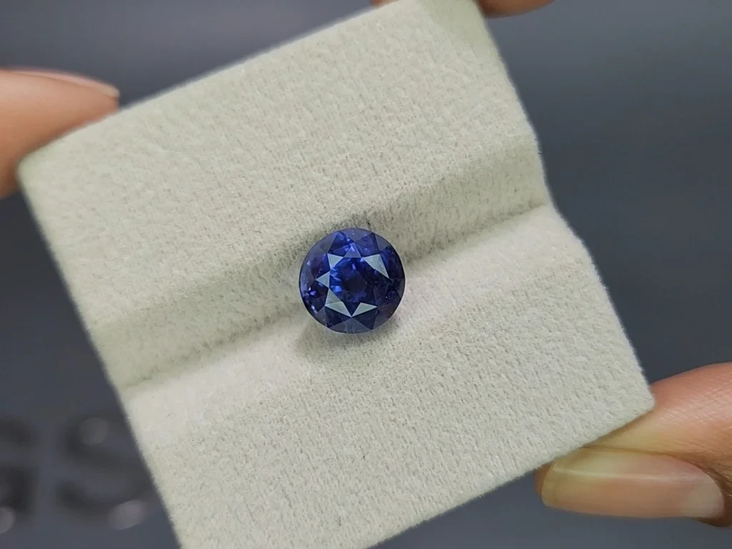 Unheated sapphire Cornflower Blue round cut 5.05 carats, Sri Lanka Image №4