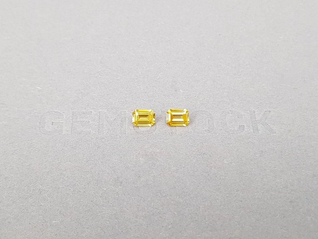 Pair of intense lemon yellow sapphires 0.79 ct, Sri Lanka Image №1