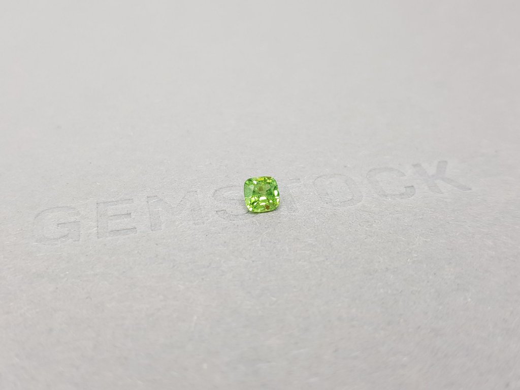 Cushion cut yellow-green tsavorite garnet 0.31 ct Image №3