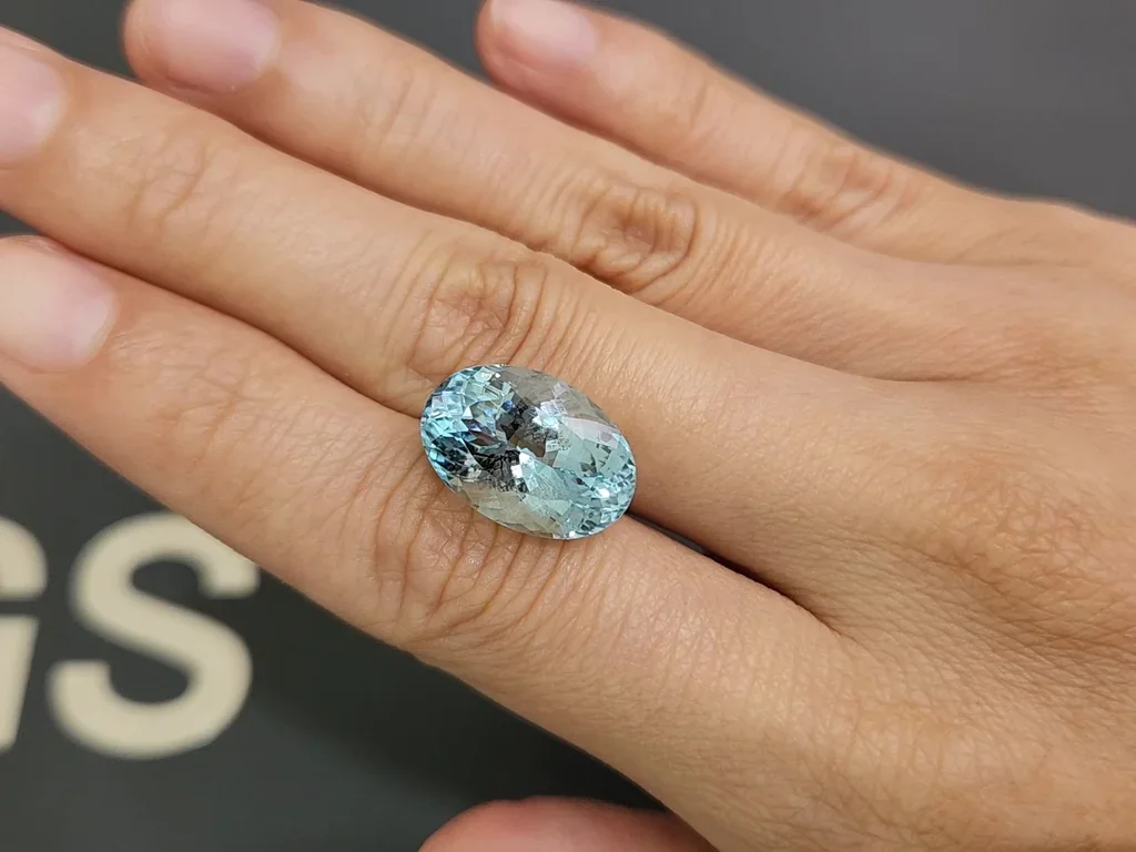 Aquamarine in oval cut 9.81 carats, Madagascar Image №2