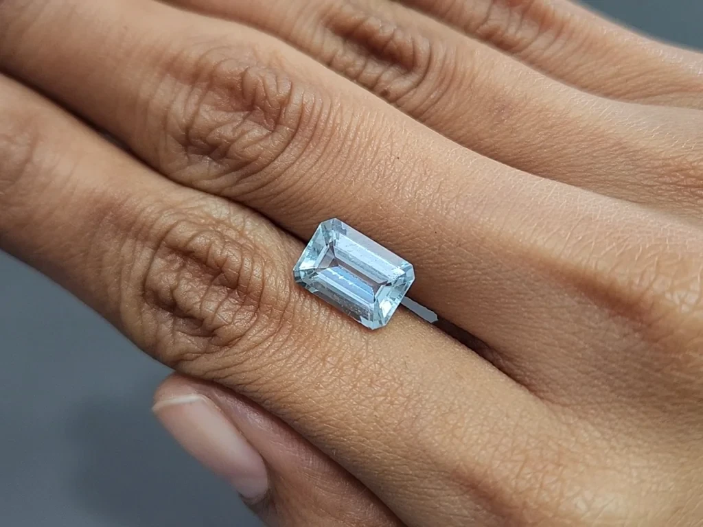 Aquamarine octagon cut 3.22 carats, Madagascar  Image №2