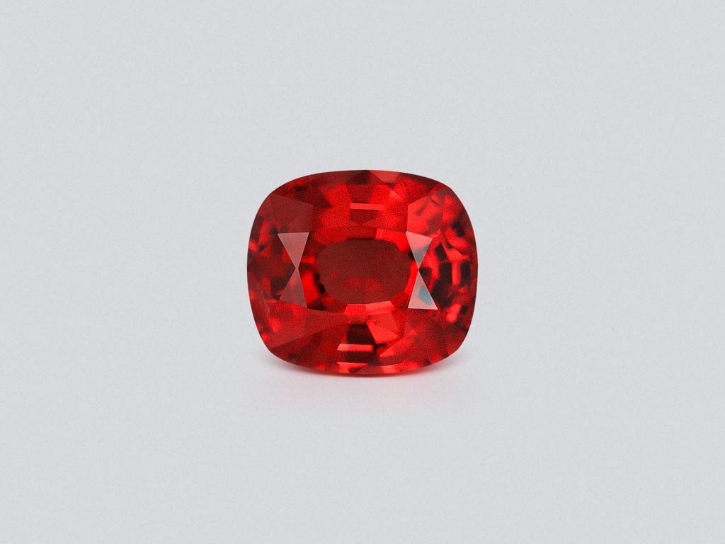 Vivid red spinel in cushion cut 1.03 carats Image №1