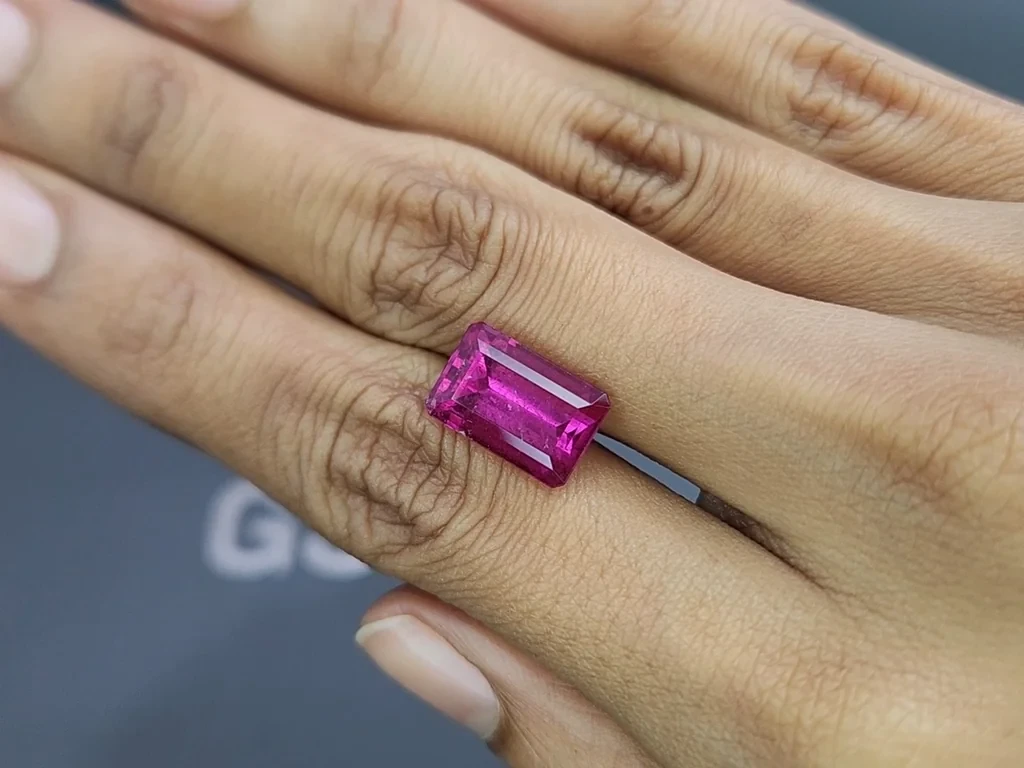 Rubellite tourmaline octagon cut  7.41 carats, Africa Image №2