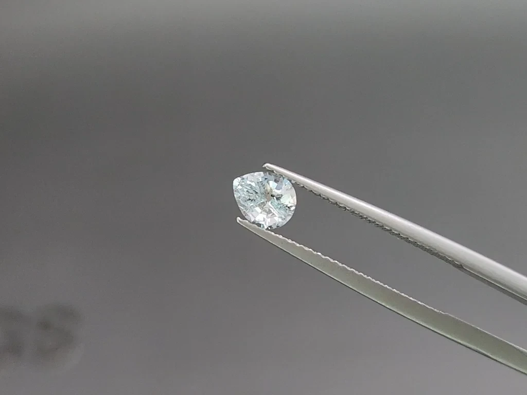 Aquamarine pear cut 0.64 carats, Madagascar Image №3