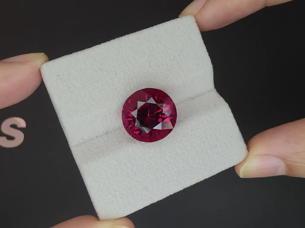 Rubellite tourmaline round cut 10.03 carats, Nigeria Image №4