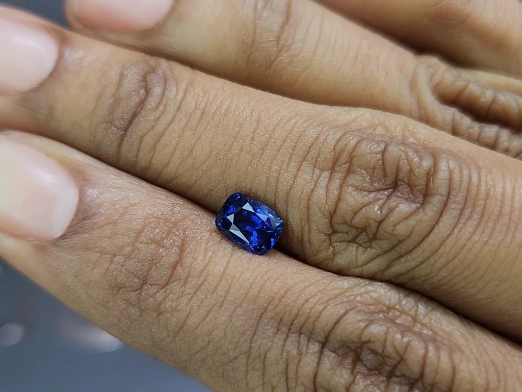 Sapphire Cornflower Blue cushion cut 1.14 carats, Sri Lanka Image №2