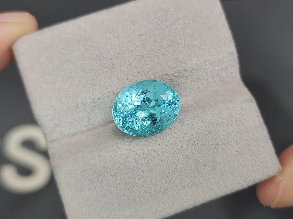 Neon blue Paraiba tourmaline in oval cut 6.57 carats, Mozambique  Image №4