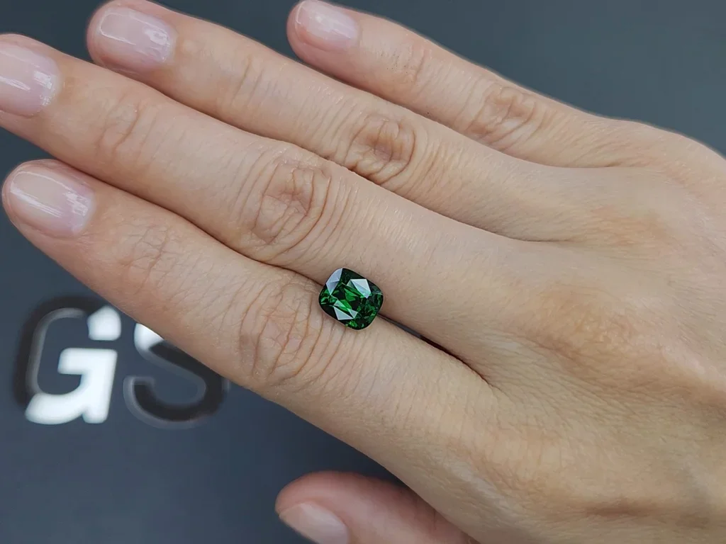 Green tsavorite garnet in cushion cut 2.58 carats, Tanzania  Image №2
