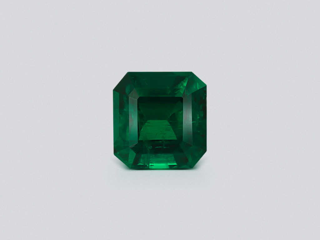 Emerald Vivid Green octagon cut 2.18 carats, Pakistan Image №1