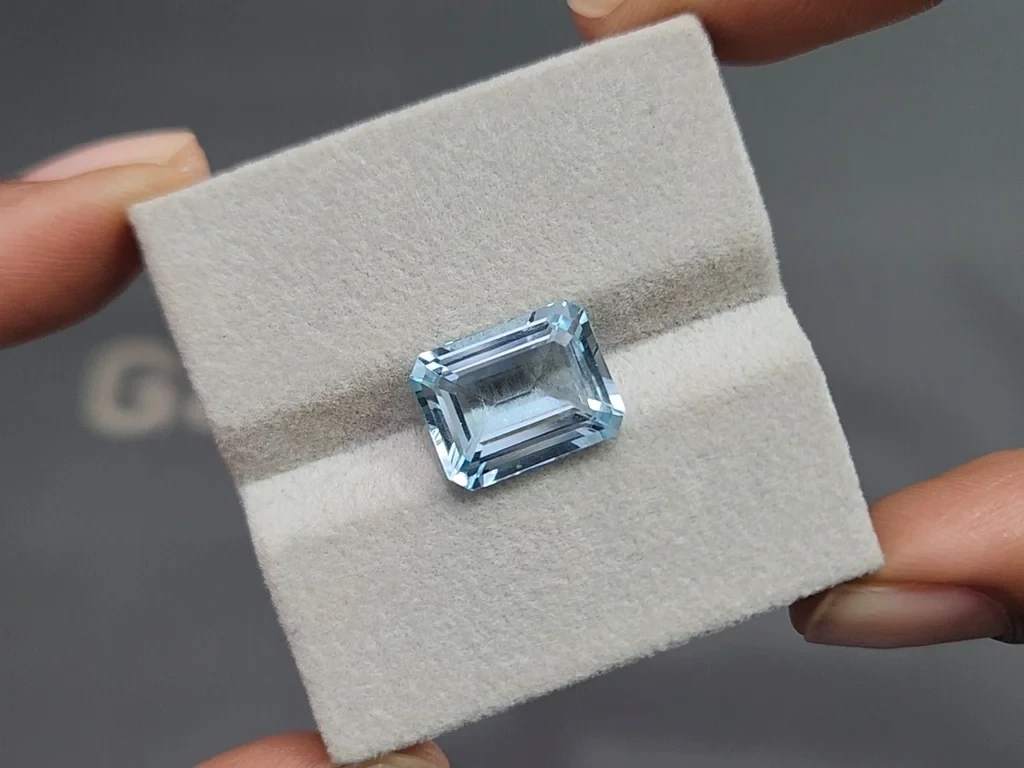 Aquamarine octagon cut 5.59 carats, Madagascar  Image №4