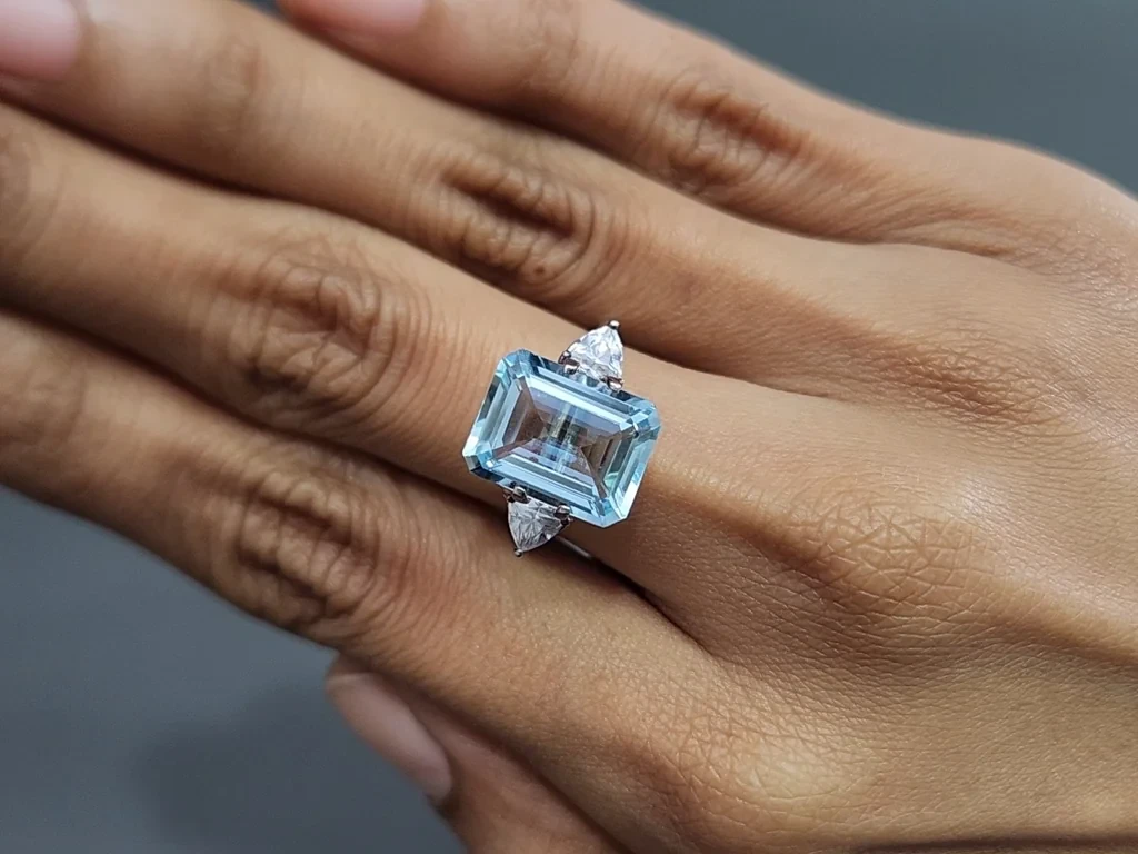 Aquamarine octagon cut 5.59 carats, Madagascar  Image №5