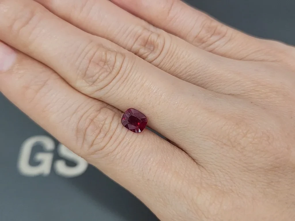Unheated ruby Pigeon's blood cushion cut 1.36 carats, Burma  Image №2