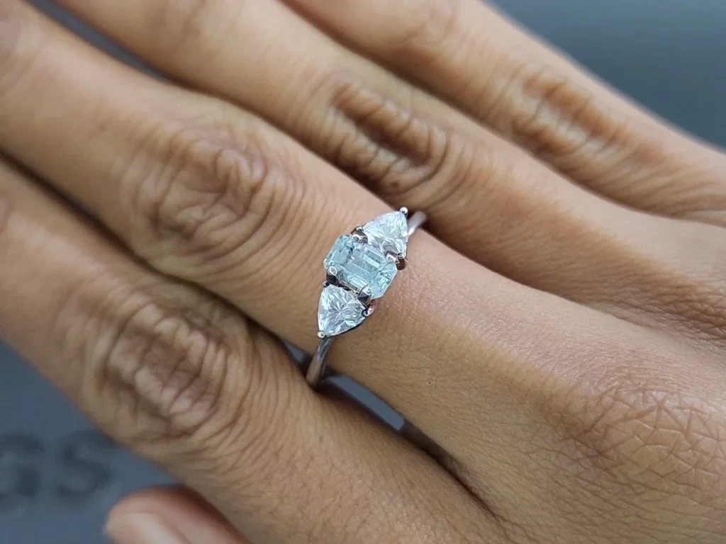 Aquamarine octagon cut  0.57 carats, Madagascar  Image №5