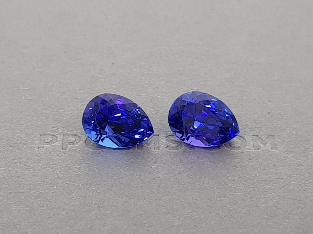 A pair of bright rich 11.75 ct tanzanites Image №1