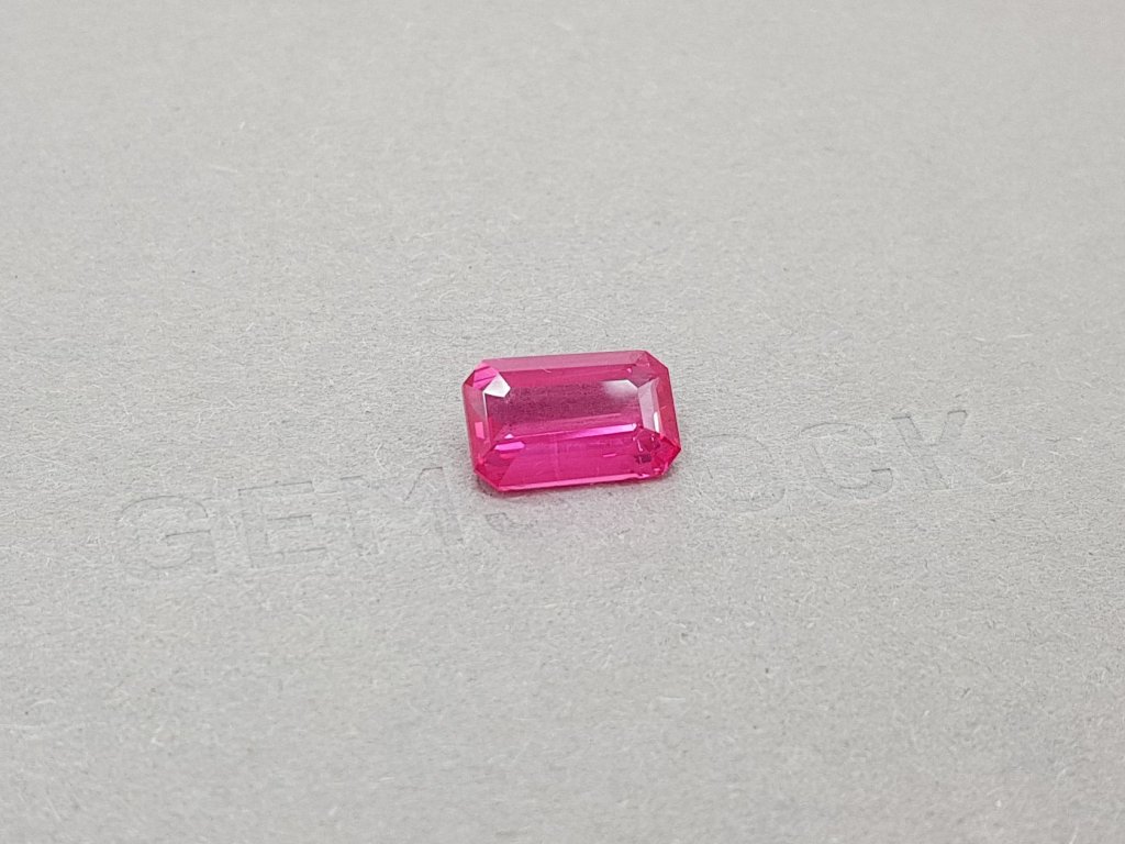 Red-pink spinel Mahenge octagon cut 4.11 ct Image №2