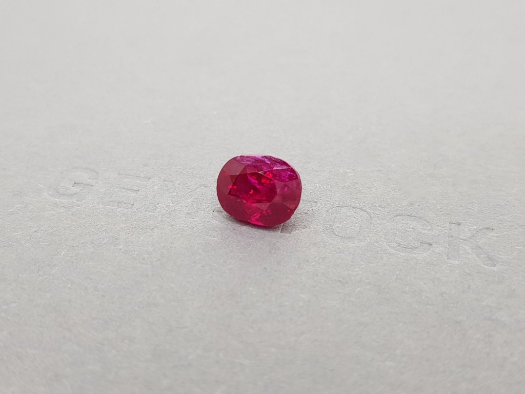 Super rare unheated oval cut pigeon blood ruby 3.98 ct, Burma Image №3