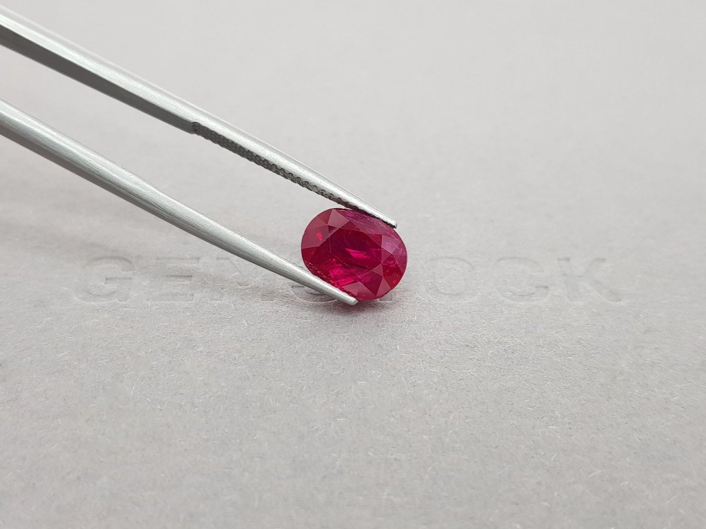 Super rare unheated oval cut pigeon blood ruby 3.98 ct, Burma Image №4
