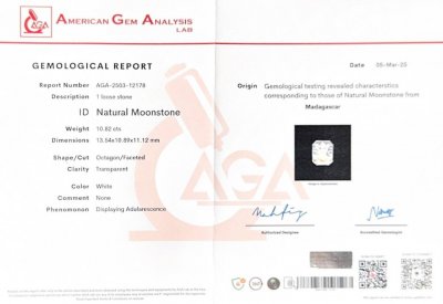 Certificate Rainbow moonstone in radiant cut 10.82 carats, Madagascar