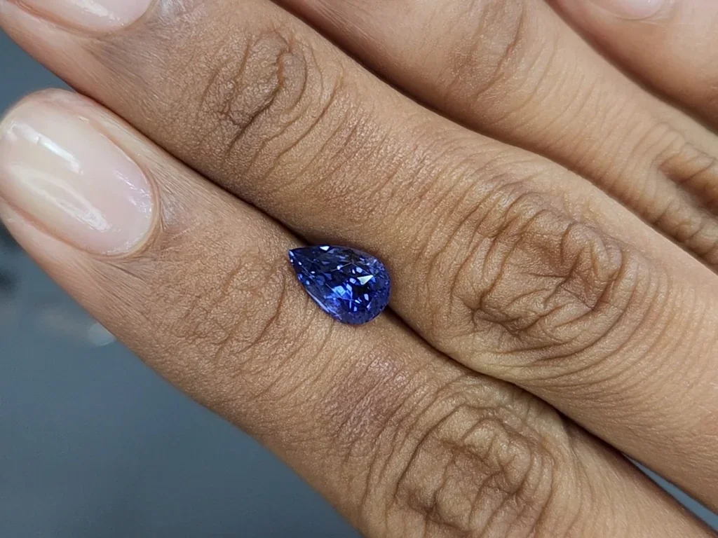 Sapphire Cornflower Blue pear cut  2.07 carats, Sri Lanka Image №2