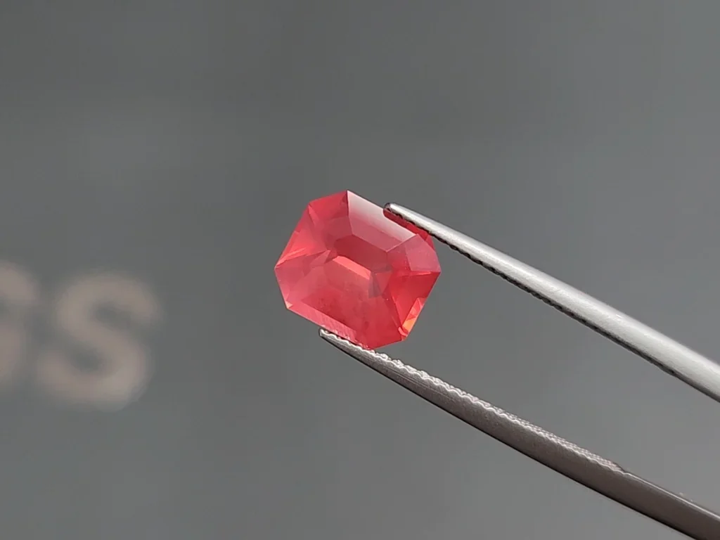 Spinel Mahenge milky octagon cut 3.02 carats, Tanzania Image №3
