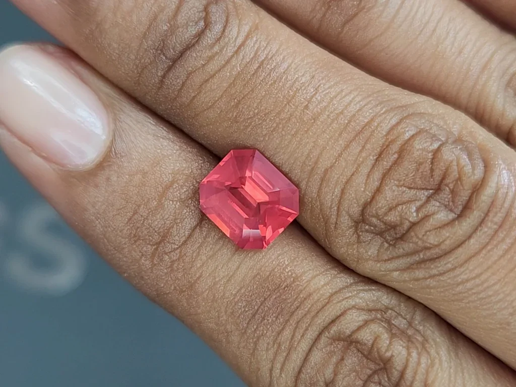 Spinel Mahenge milky octagon cut 3.02 carats, Tanzania Image №2