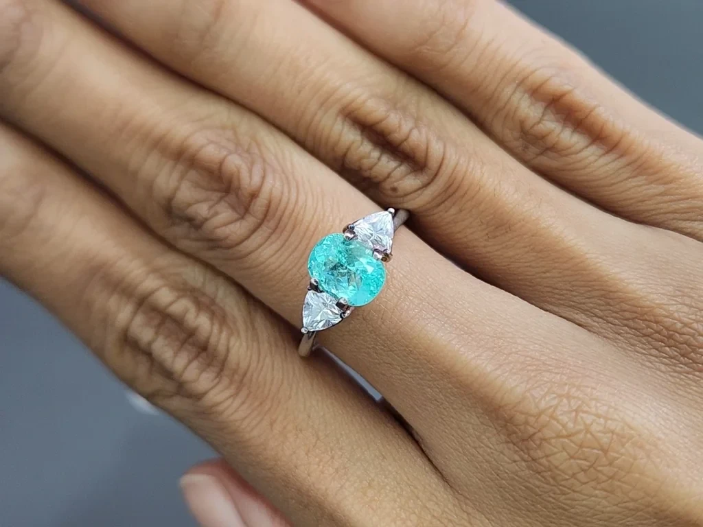 Neon blue Paraiba tourmaline oval cut 1.63 carats, Africa Image №5