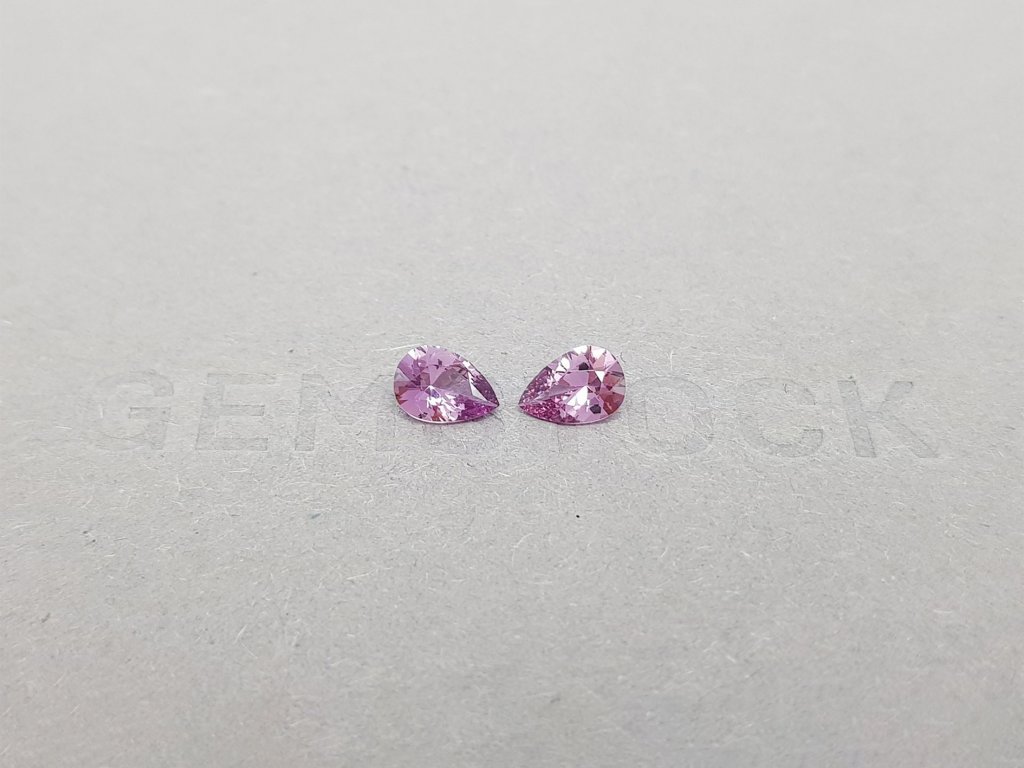 Pair of unheated pear cut purple sapphires 1.12 ct Image №1