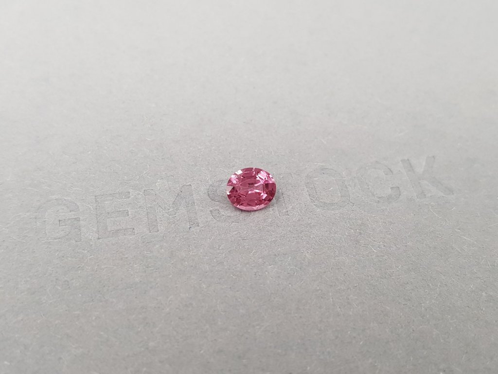 Pink Malaya garnet oval cut 0.70 carats, Tanzania Image №2