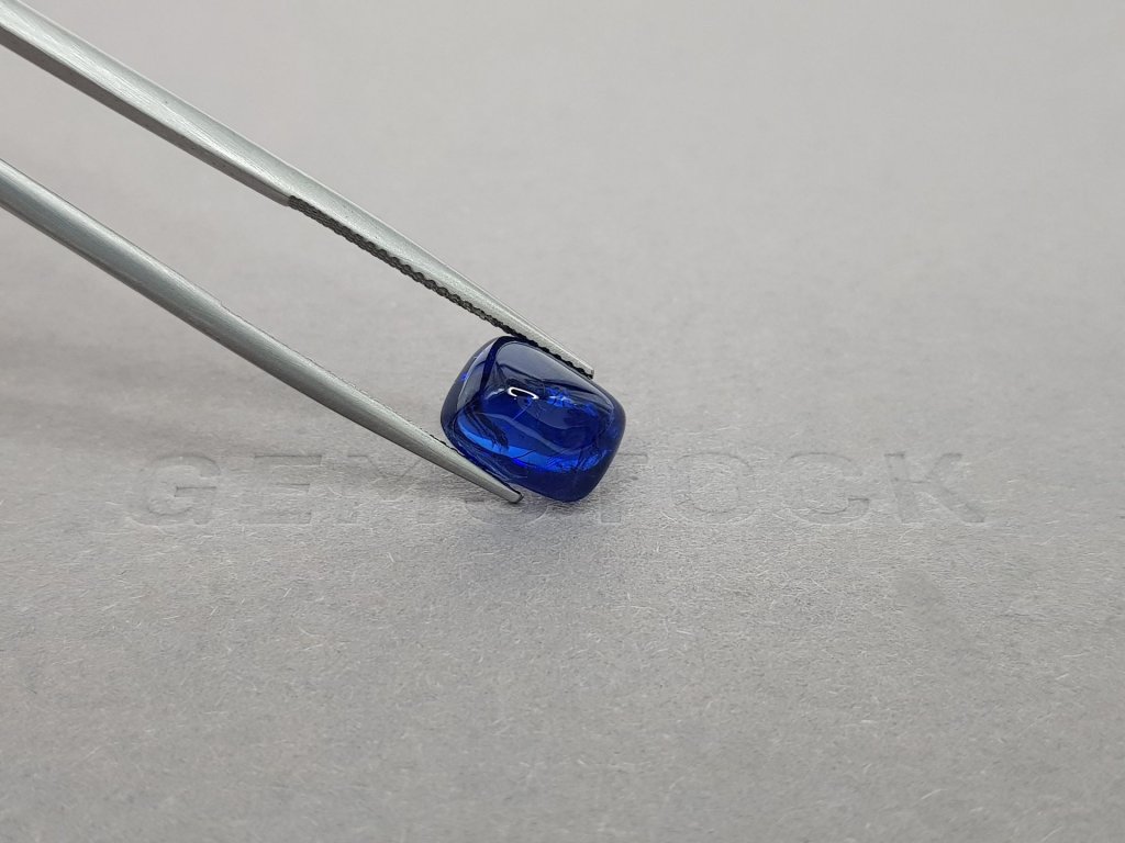 Unheated Royal blue sapphire in sugar loaf 5.37 ct, Burma Image №5