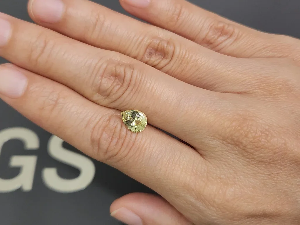 Chrysoberyl in pear cut 1.72 carats, Sri Lanka Image №2