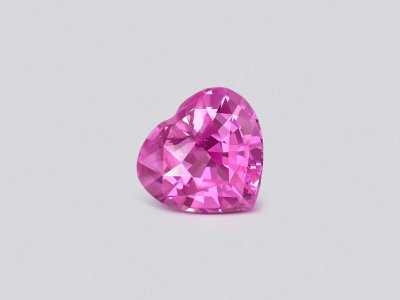 Spinel Mahenge Vivid Pink heart shape 2.02 carats, Tanzania photo