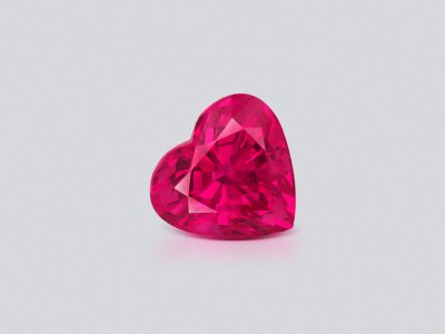 Spinel Mahenge Vivid Pink heart shape 5.11 carats, Tanzania   photo