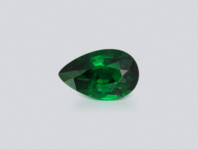 Garnet tsavorite pear cut 4.10 carats, Africa photo