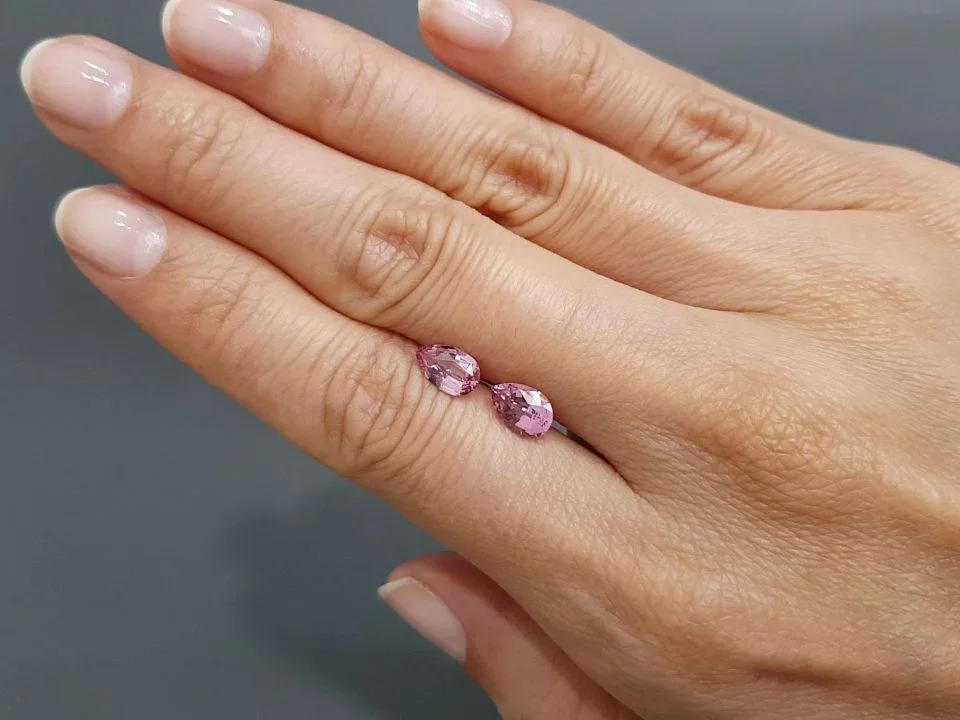 Pair of pink spinels in pear cut 1.90 carats, Tajikistan Image №3