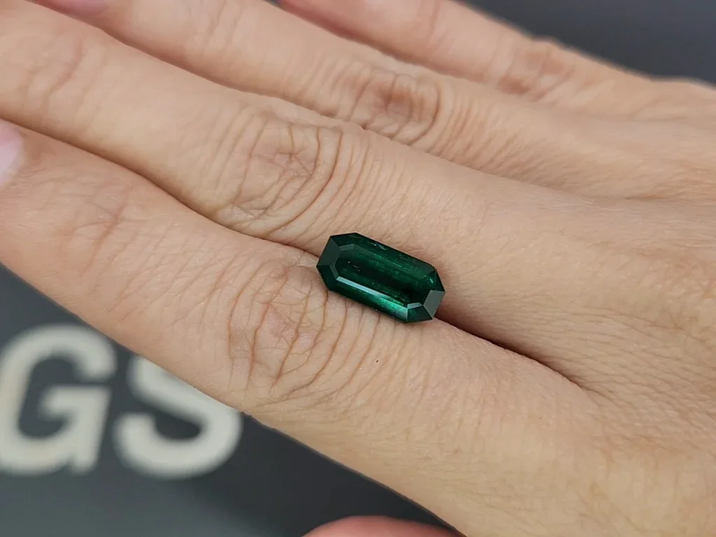 Emerald Vivid Green octagon cut 3.68 carats, Panjshir Image №2